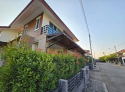ให้เช่าหรือขาย 55 ตรว. Serene Park สันกำแพง ต้นเปา บ้านเดี่ยว 2 ชั้น สไตล์โมเดิร์น แปลงหัวมุม เฟอร์นิเจอร์ครบ เข้าอยู่ได้เลย
