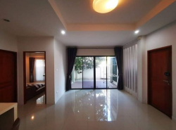 บ้านเช่าใกล้ เจ-ปาร์ค ศรีราชา บ้านเดี่ยว 2 ชั้น เดอะคอมพลีท-ศรีราชา TP-H0509
