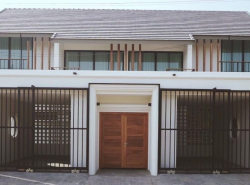 รถมือสอง อสังหาริมทรัพย์ บ้าน ปี 0 