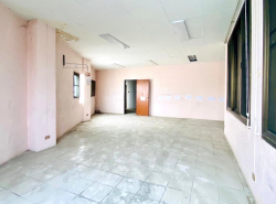 รถมือสอง อสังหาริมทรัพย์ สำนักงาน ปี 0 