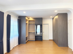 รถมือสอง อสังหาริมทรัพย์ บ้าน ปี 0 