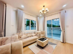 (ธาดาทาวน์ ศรีราชา) ขายบ้านรีโนเวทใหม่ ตำแหน่งมุม TP-H0613