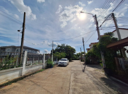 ขาย ทาวน์โฮม ถูกไลโอ วงแหวนฯ-ปิ่นเกล้า 150 ตรม. 20.8 ตร.วา หน้าบ้านไม่ชนใคร