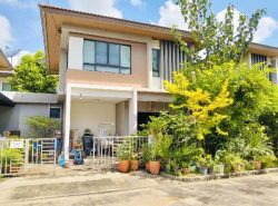  ขายบ้านเดี่ยวหมู่บ้าน พร้อมพัฒน์ ไพร์ม รามอินทรา (ซาฟารีเวิลด์) 3.2 ล้านบาท