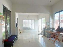 รถมือสอง อสังหาริมทรัพย์ บ้าน ปี 0 