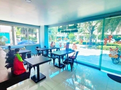 สตาร์บัค ที่ค้าขายถูกที่สุด ให้เช่า​ ห้องพาณิชย์ใต้คอนโด ​112ตรม. แอร์2ตัว​  ที่จอดรถหลายคัน ลาดพร้าว101 ลูกบ้านกว่า 980 Units