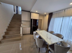 รถมือสอง อสังหาริมทรัพย์ บ้าน ปี 0 