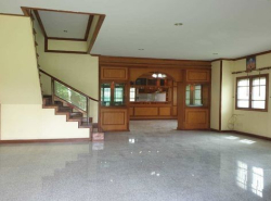 รถมือสอง อสังหาริมทรัพย์ บ้าน ปี 0 