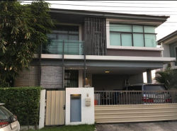 Me62ให้เช่าบ้านเดี่ยว 2 ชั้น โครงการเศรษฐสิริ ศรีนครินทร์-พระราม 9 ซอยกรุงเทพกรีฑา7 ใกล้เดอะมอลล์บางกะปิ