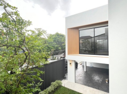 รถมือสอง อสังหาริมทรัพย์ บ้าน ปี 0 