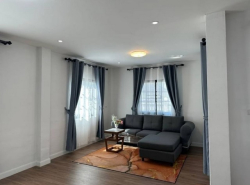 บ้านเดี่ยวศรีราชา บ้านเช่า 4 นอน ถนนไร่กล้วย ใกล้เมืองศรีราชา TP-H0876