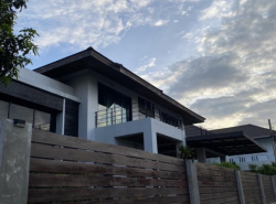 ให้เช่าบ้านเดี่ยว ทำเป็นโฮมออฟฟิศได้ ซอยสรณคมน์  เขตสีกัน ดอนเมือง