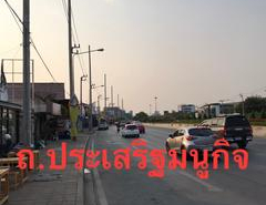 รถมือสอง อสังหาริมทรัพย์ พื้นที่ขายของ ปี 0 