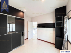 รถมือสอง อสังหาริมทรัพย์ บ้าน ปี 0 