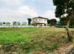 รถมือสอง อสังหาริมทรัพย์ ที่ดิน ปี 0 