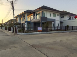 รถมือสอง อสังหาริมทรัพย์ บ้าน ปี 0 