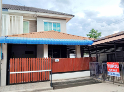 อสังหาริมทรัพย์ - ทาวน์เฮาส์ทาวน์โฮม