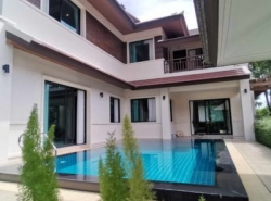 พูลวิลล่าส่วนตัว 2 ชั้น สไตล์ล้านนา  ตรงข้ามมี โรงแรม Content Villa ระดับ 5 ดาว 