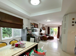 รถมือสอง อสังหาริมทรัพย์ บ้าน ปี 0 