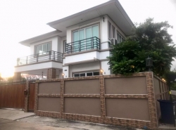 รถมือสอง อสังหาริมทรัพย์ บ้าน ปี 0 