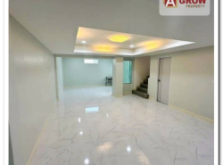ให้เช่าโฮมออฟฟิศ  หมู่บ้านสินธานี รัชาดา-ลาดพร้าว ซอยลาดพร้าว 80