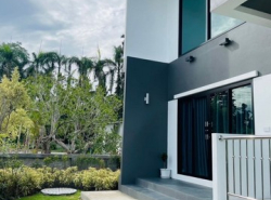 บ้าน 2 ชั้น สไตล์โมเดิร์น วิวภูเขา ทุ่งนา สันป่าตอง