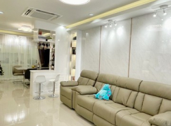 ขายทาวน์โฮม ใจกลางเมืองสวนหลวง บิ้วท์อินสวยหรูมาก modern style