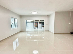 รถมือสอง อสังหาริมทรัพย์ ทาวน์เฮาส์ทาวน์โฮม ปี 0 