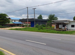 ขายที่ดินสวยติดถนน 6-0-64 ไร่  ถนนอุดร- หนองบัว   ใกล้โรงเรียนนิคมสร้างตนเอง เมืองอุดรธานี  ZP131  