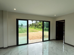 รถมือสอง อสังหาริมทรัพย์ บ้าน ปี 0 