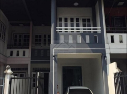 ให้เช่าทาวน์โฮมสไตล์โมเดิร์นลอฟท์ 2 ชั้น หมู่บ้านบดินทรรักษา 2 ซอยคู้บอน 27 รามอินทรา กม.8 ใกล้รถไฟฟ้าสายสีชมพูสถานีคู้บอน