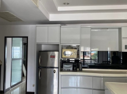NTG671 ให้เช่าHomeoffice ย่านเหม่งจ๋าย รัชดาภิเษก  จอดรถ 8 คัน