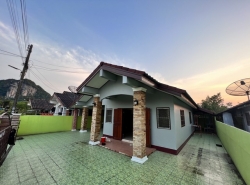 บ้านเดี่ยว วิวภูเขา บรรยากาศดี ชุมชนปั้นทิพย์ ต.เขาเจียก อ.เมืองพัทุลง จ.พัทลุง สวยสภาพดี หน้าบ้านเห็นวิวภูเขาสวยมาก ชุมชนปั้นทิพย์