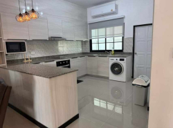 รถมือสอง อสังหาริมทรัพย์ บ้าน ปี 0 