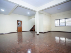 รถมือสอง อสังหาริมทรัพย์ บ้าน ปี 0 