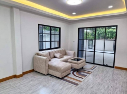รถมือสอง อสังหาริมทรัพย์ บ้าน ปี 0 