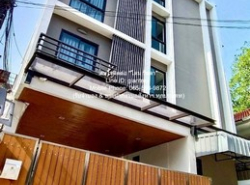apartment ขายห้องพักให้เช่ารายเดือน (Apartment) 4 ชั้น 15 ห้อง (43 ตร.ว.) ถ.ประชาอุทิศ (MRT ห้วยขวาง), 19.9 ล้านบาท  43 sq.wa 19900000 บาท. ใกล้ MRT ห้วยขวาง คุ้มสุดๆ กรุงเทพ