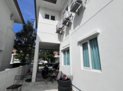 รถมือสอง อสังหาริมทรัพย์ บ้าน ปี 0 