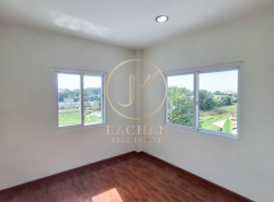 รถมือสอง อสังหาริมทรัพย์ บ้าน ปี 0 