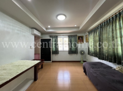 บ้านเดี่ยว 2 ชั้น หมู่บ้าน นนทิชาการ์เด้น ลำลูกกา - คลอง 8 