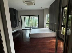 PO1087 ให้เช่า บ้านเดี่ยว หลังใหญ่ 2 ชั้น135 ตรว. 4 ห้องนอน มัณฑนา เลค วัชรพล Mantana Lake Watcharapol ถนนสุขาภิบาล 5