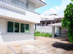 รถมือสอง อสังหาริมทรัพย์ บ้าน ปี 0 