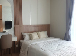 Noble Around Sukhumvit 33 Safe peaceful livable 15th floor BTS Phrom Phong