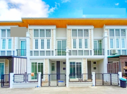 บ้านโพธิ์ จัดเต็มเฟอร์ โรบินสัน ฉะเชิงเทรา 3.7 กม.ทาวน์เฮาส์ 2 ชั้น 2 นอน 2 น้ำ 16 ตร.ว.130 ตร.ม.ม.วิวสวน สระว่ายน้ำ ให้เช่า 