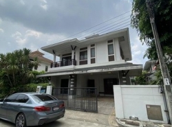 ขายบ้านเดี่ยว 2 ชั้น 57 ตรว. 4 ห้องนอน โครงการเศรษฐสิริ ประชาชื่น เรสซิเด้นท์1 ติดถนนเลียบคลองประปา ใกล้ ม. ธุรกิจบัณฑิตย์