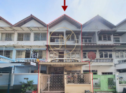ขายด่วน ทาวน์เฮ้าส์ 3 ชั้น ซ.พาณิชยการธนบุรี 12 เนื้อที่ 21.7 ตร.ว