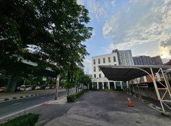 รหัสทรัพย์ R3182 ให้เช่า ออฟฟิศสำนักงาน 4ชั้น ริมถนนใหญ่รัชดาภิเษก ย่านวงศ์สว่าง