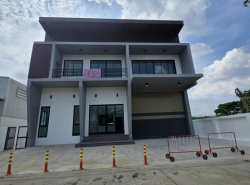 ขายโรงงานพร้อมสำนักงาน 2 ชั้น ซอย 29 ถนนไสวประชาราษฎร์ อ.ลำลูกกา จ.ปทุมธานี พื้นที่ 100 ตารางวา
