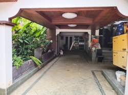 ขายบ้านเดี่ยว 2 ชั้นครึ่ง หมู่บ้านเมืองทองการ์เด้น ซอยพัฒนาการ 65