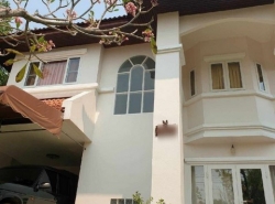 รถมือสอง อสังหาริมทรัพย์ บ้าน ปี 0 